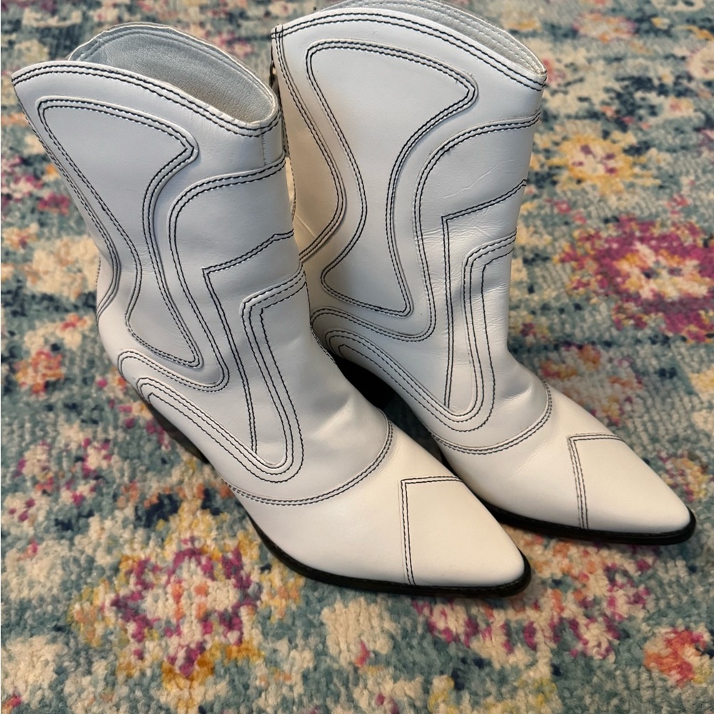 EUC Matisse Aries Western-Inspired Ankle Boots Size 8.5